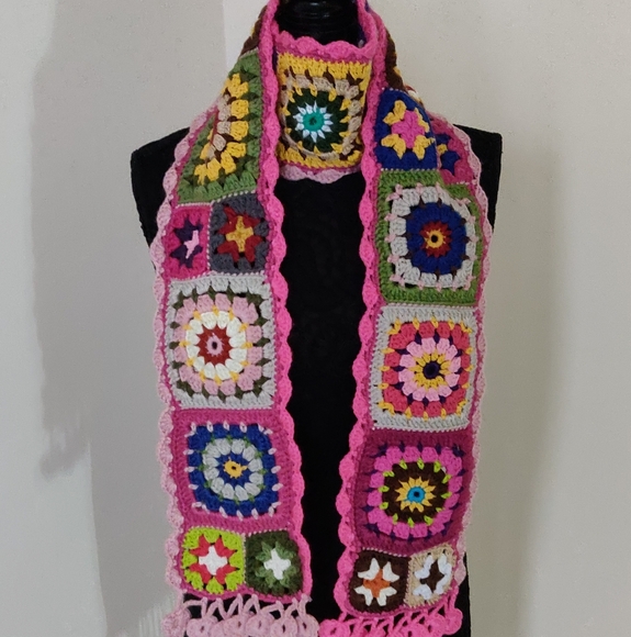 Handmade Crochet Women's Scarf - Picture 14 of 16